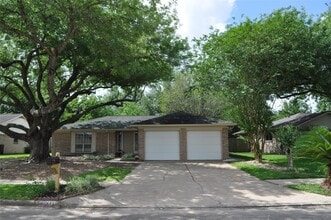 Building Photo - 22411 Merrymount Dr