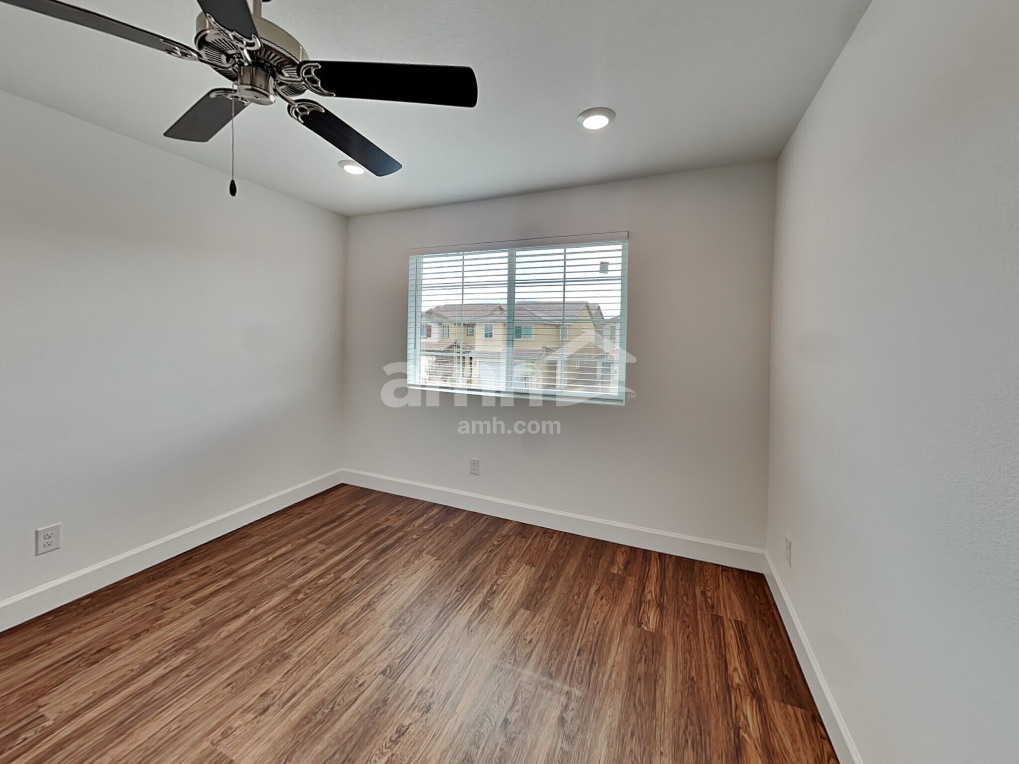Building Photo - 9162 Liberty Cap Ct