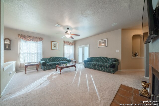 Building Photo - 1242 Sonesta Ln
