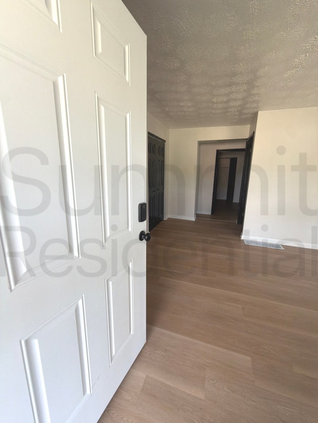 Building Photo - Two bedroom One Bath Apartment in Mansfield!!