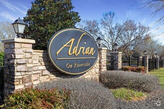 Entrance to Adrian on Riverside in Macon, GA - Adrian on Riverside