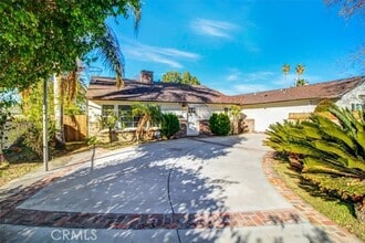 Building Photo - 7441 Beckford Ave