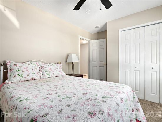 Bedroom 3 - 50 Clear Creekside Dr