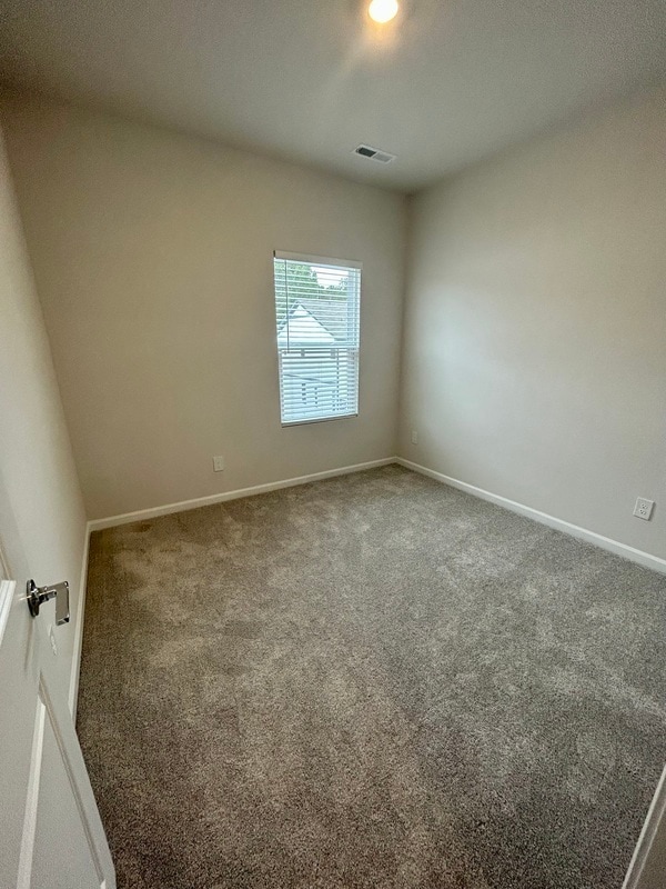 Building Photo - 1420 Blanche St