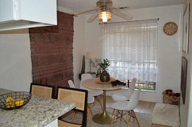 Building Photo - 4508 Medinah Pl