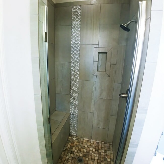 Building Photo - 104 Perfect Pl