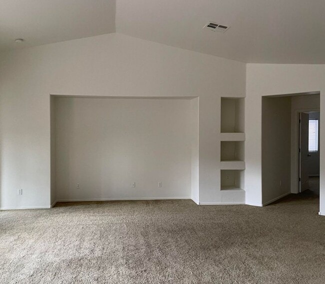 Building Photo - 1979 W Half Moon Cir