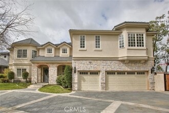Building Photo - 27748 Somerset Ln