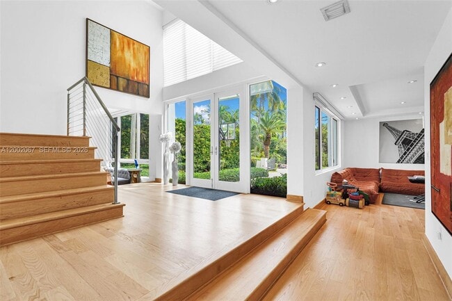 Building Photo - 145 Biscay Dr