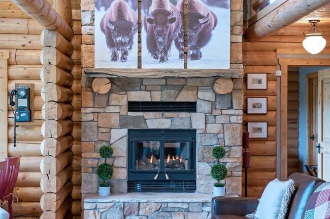Building Photo - 2477 Middle Teton Rd