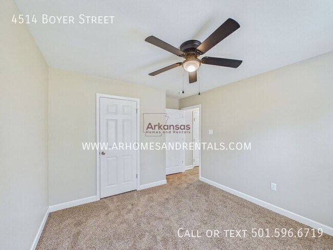 Building Photo - 4514 Boyer St