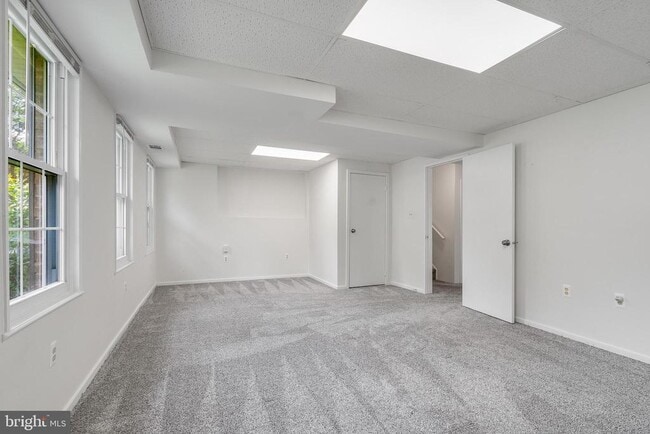 Building Photo - 8722 Litwalton Ct