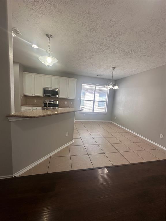 Building Photo - 8802 Hostler Dr