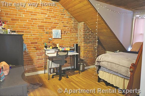 Building Photo - 162 Broadway