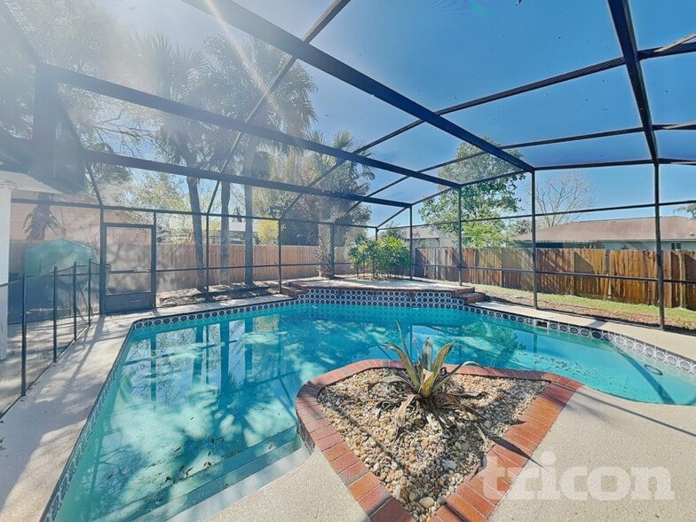 Building Photo - 2354 Abalone Blvd