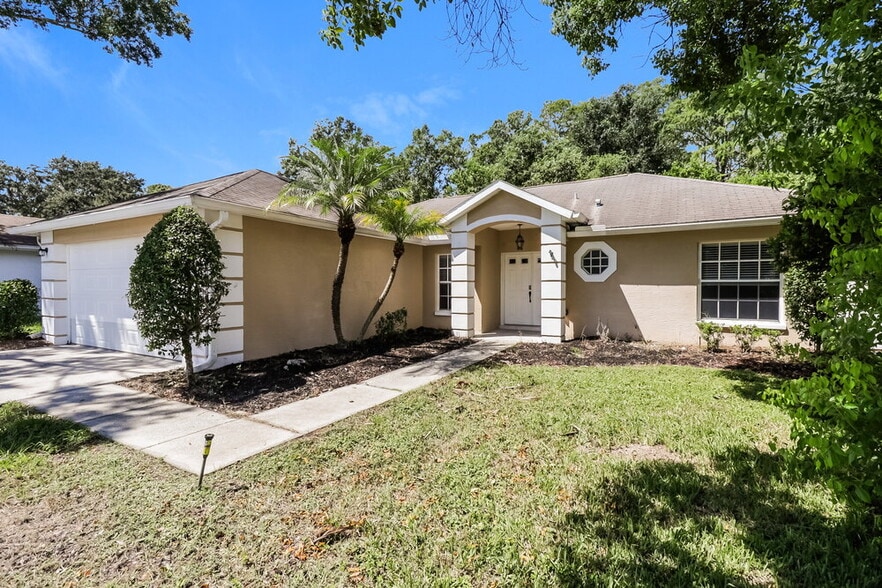 Building Photo - 4519 Weasel Dr