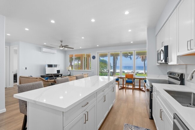 Building Photo - Furnished Luxury Ocean Front Estate in Waianae with Old Hawaii rural setting- 3 Bedrooms x 3 Bath...