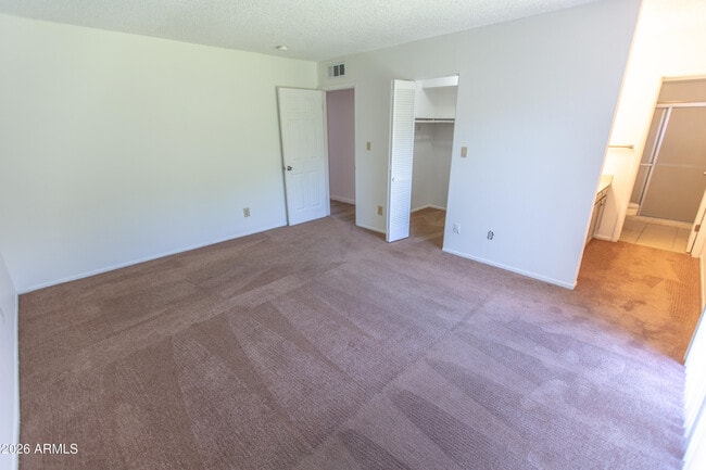 Building Photo - 7911 East Vía de Belleza