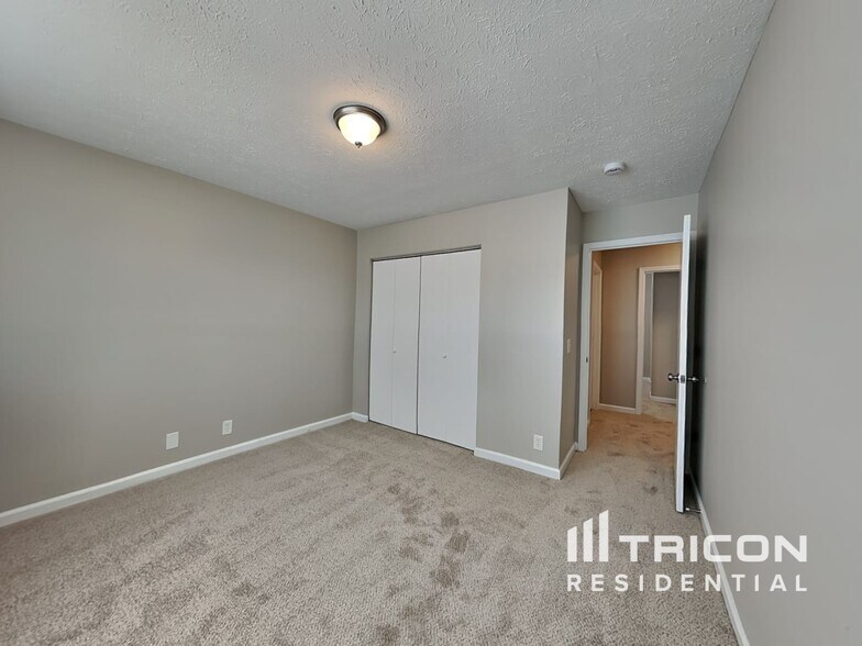 Building Photo - 6173 Hampton Hall Way