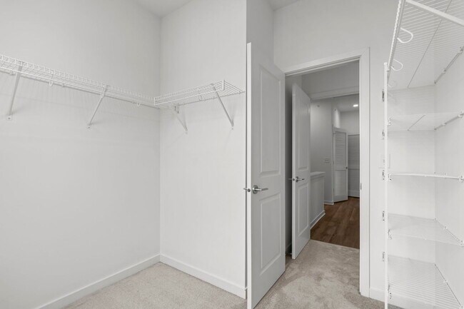 Building Photo - 103 E Crystal Lake Ave