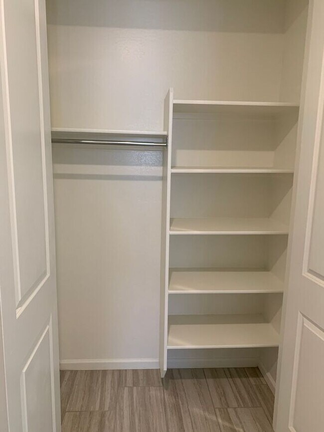 Building Photo - MOVE IN SPECIALS!! This stunning 4BD, 2BA ...