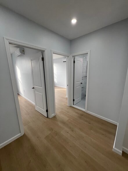 Building Photo - 3258 86th St