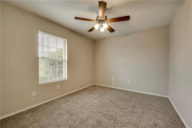 Building Photo - 1512 Queens Brook Ln