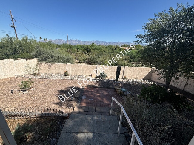 Building Photo - 9511 E Briana Ln