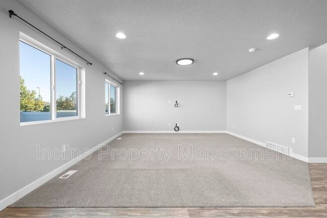 Building Photo - 446 N 230 E