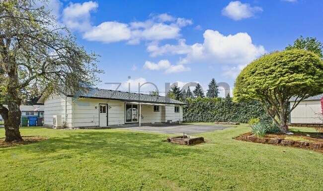 Building Photo - 7006 Tennessee Ln