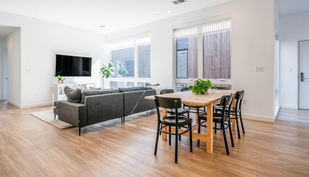 Building Photo - OSLOatlas