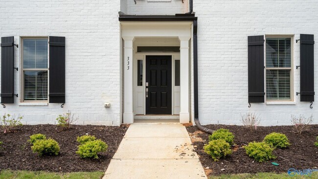 Building Photo - 333 Hay Rake Dr