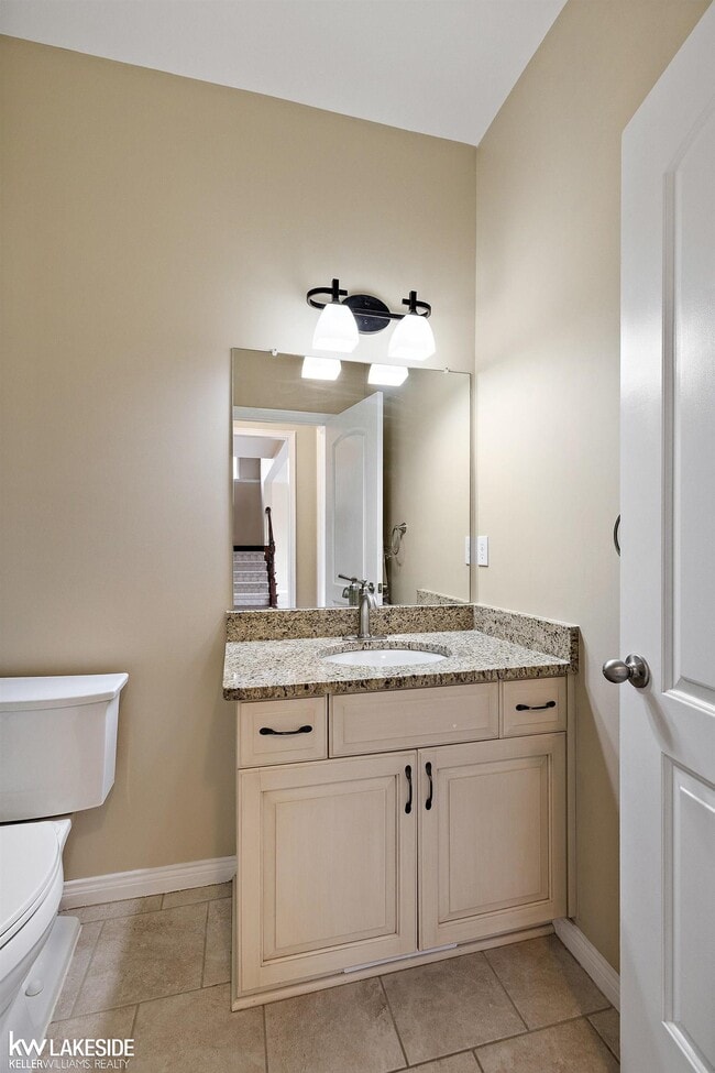 Building Photo - 46267 Terrace Dr