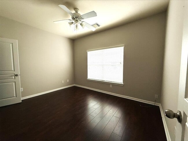 Building Photo - 8330 Gros Ventre Ln