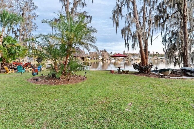 Building Photo - 19220 Lake Allen Rd