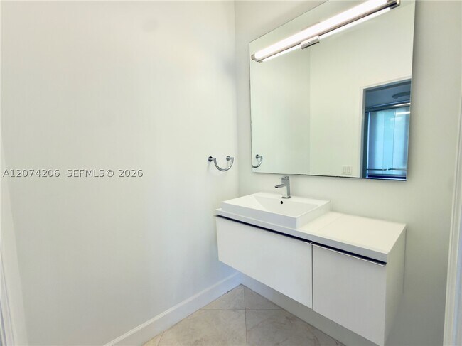 Building Photo - 2880 Windmill Ranch Rd