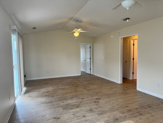 Building Photo - 7222 Konlack Ct