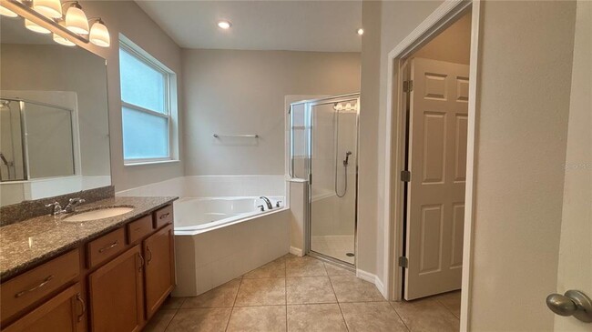 Building Photo - 14153 Dove Hollow Dr