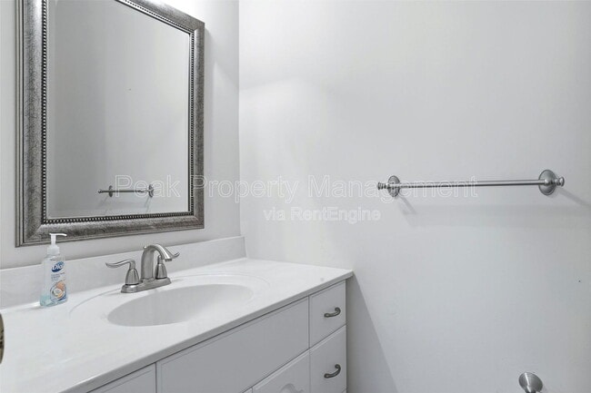 Building Photo - 14116 Spruce Ave