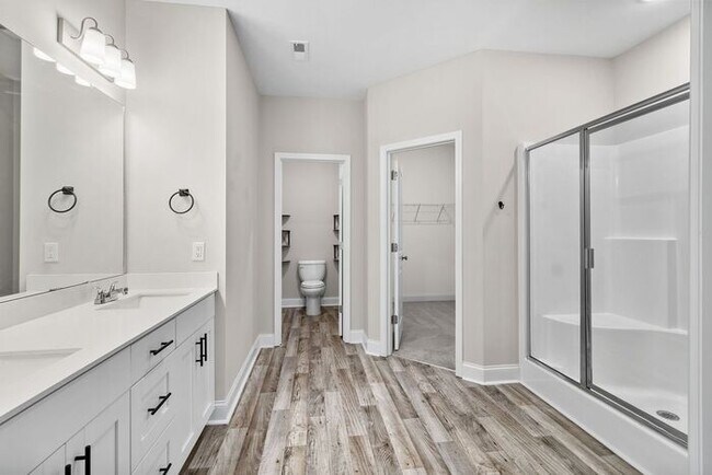 Building Photo - 3 Bedroom, 2.5 Bath Home with Bonus Room