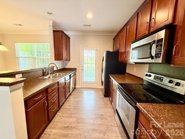 Building Photo - 11848 Lion Cub Ln