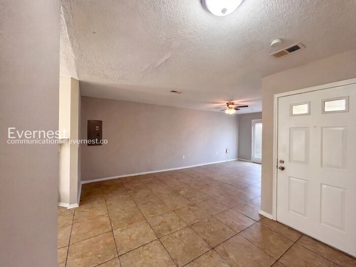 Building Photo - 6585 Fairwood Cove