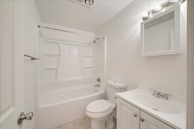 Building Photo - 740-742 Pennsylvania St