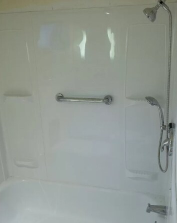 Shower and Bathtub - 12 E Church St