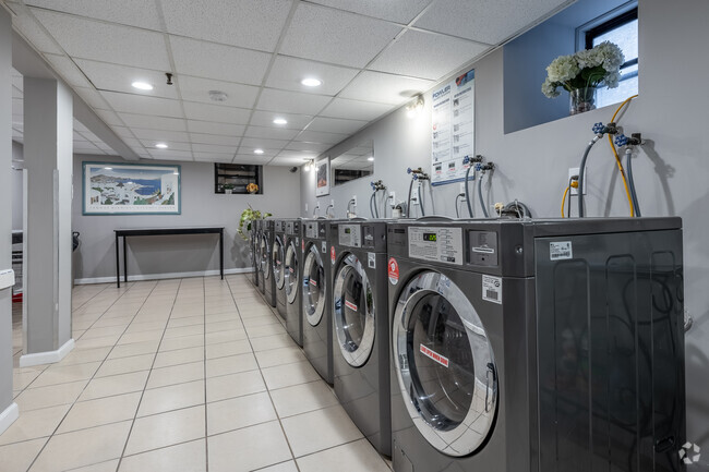 Laundry Room - Bristol Court