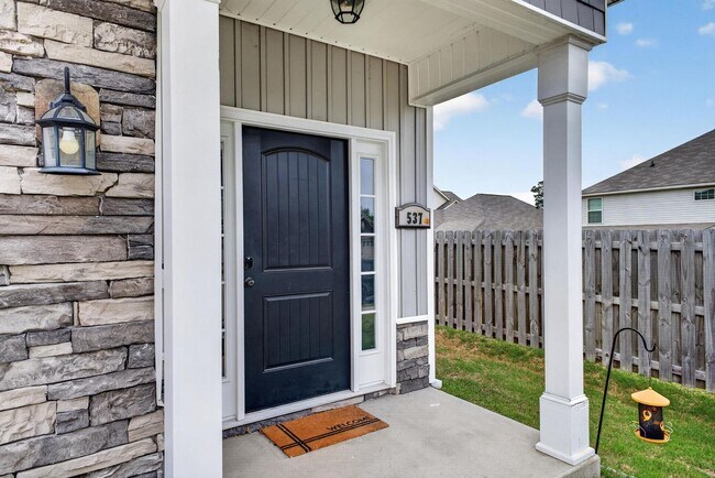 Building Photo - New rental property in Hayne's Station!