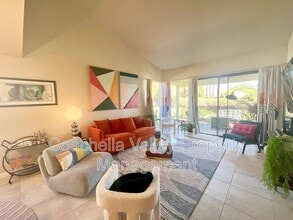 Building Photo - 1310 Campeon Cir