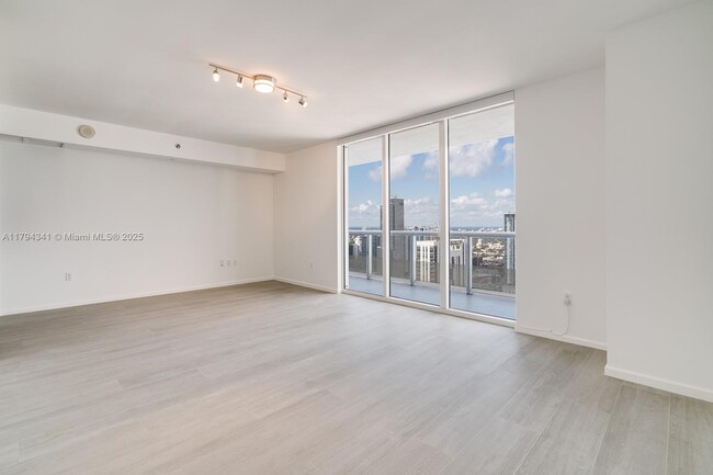 Building Photo - 50 Biscayne Blvd