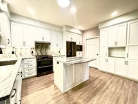 Building Photo - 12022 Vermillion St NE