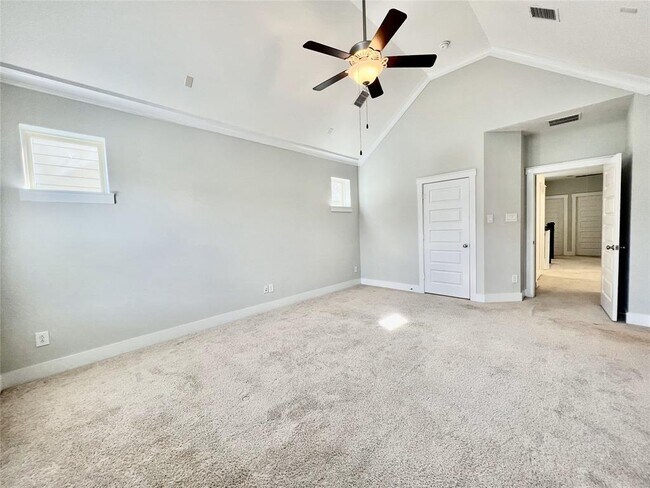 Building Photo - 18118 Moonlit River Dr